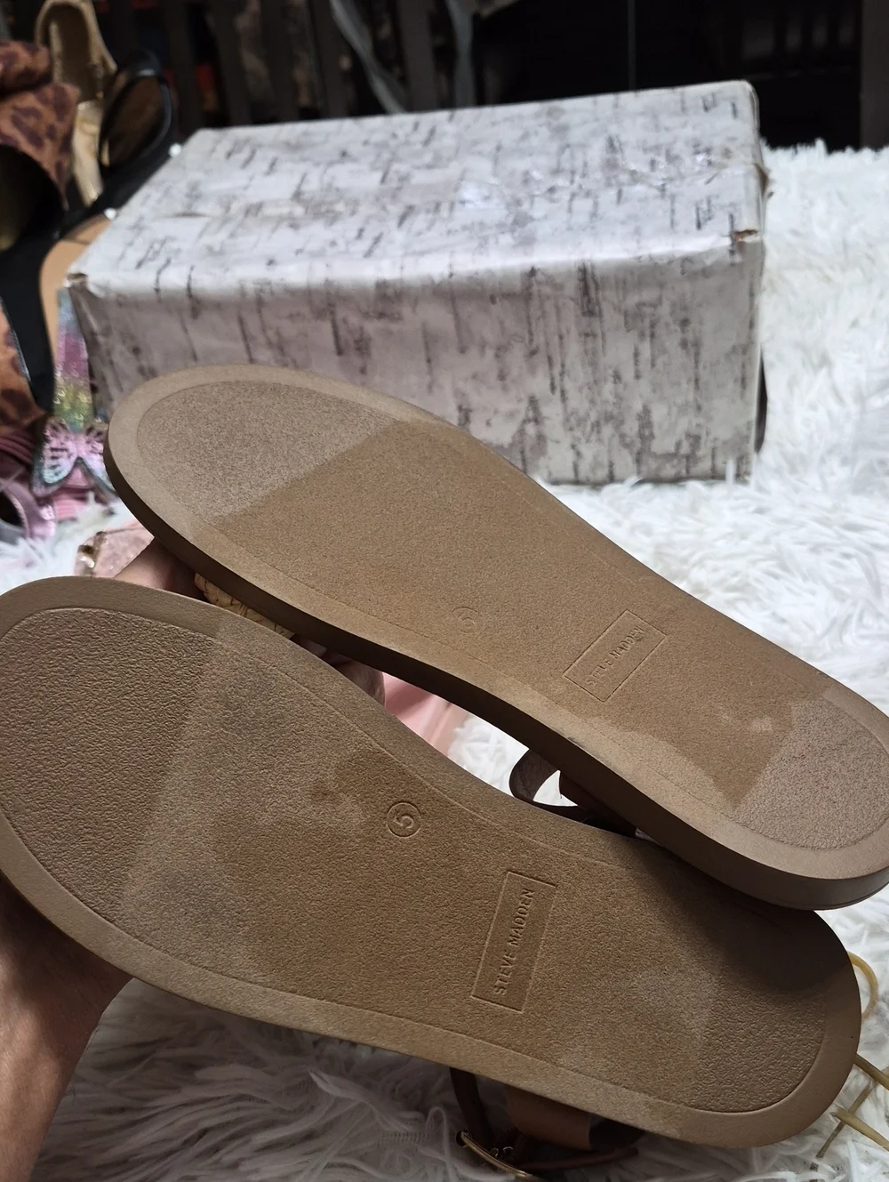 Steve Madden approx 💲 wn